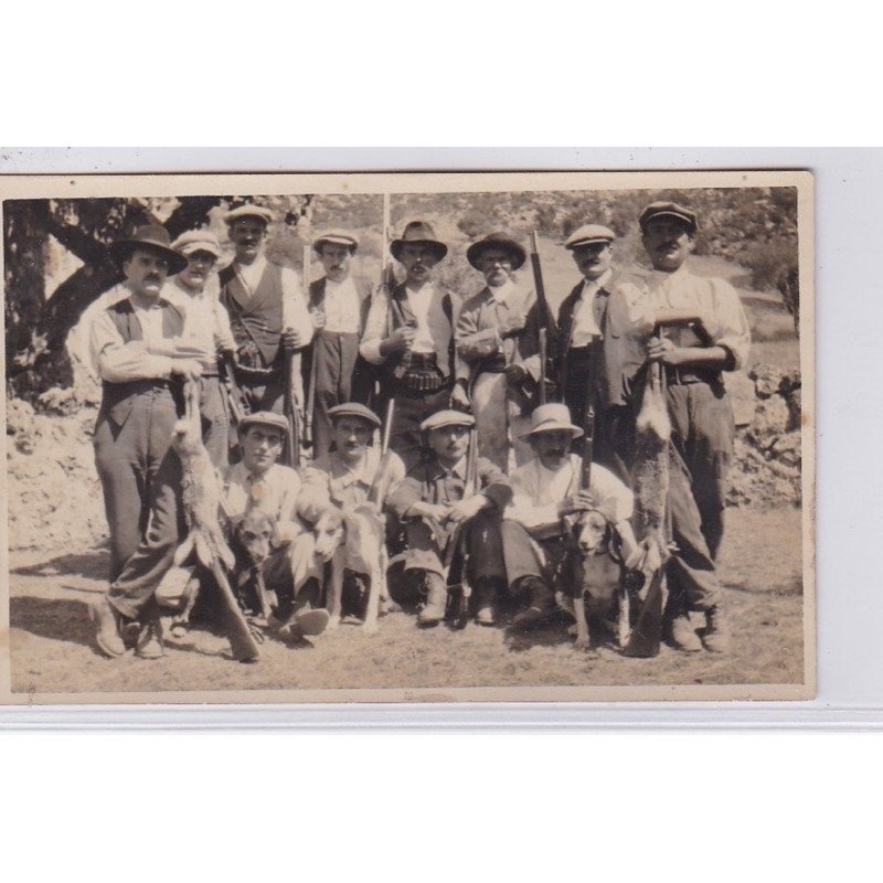 COLOMARS : carte photo d'une scène de chasse (chasse) - très bon état