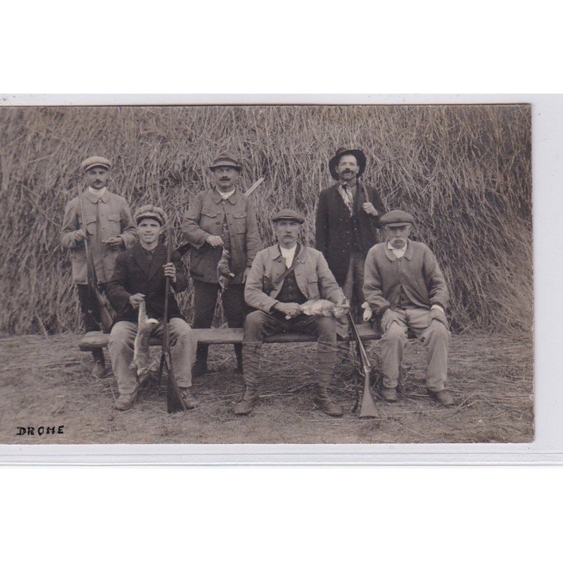 DROME : carte photo d'une scène de chasse (photo JACQUIN à Valence) - très bon état DROME : carte photo d'une scène de chasse (photo JACQUIN à Valence) - très bon état