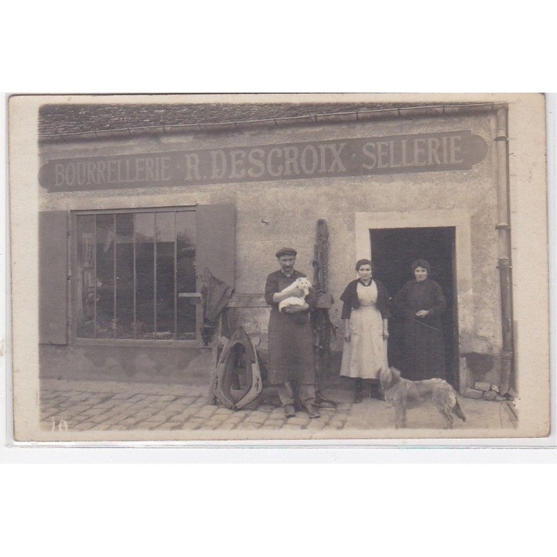 BUE ? (a verifier) : carte photo de la bourrellerie sellerie DESCROIX - très bon état
