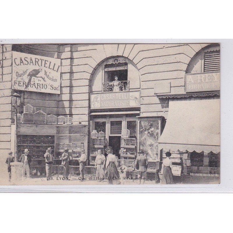 LYON : magasin du naturaliste CASARTELLI - quai de l'hopital - très bon état