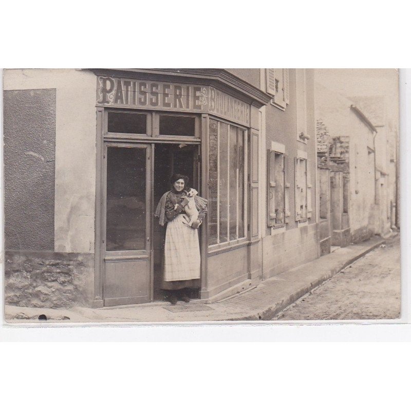 BUCHELAY : carte photo d'une boulangerie patisserie - très bon état