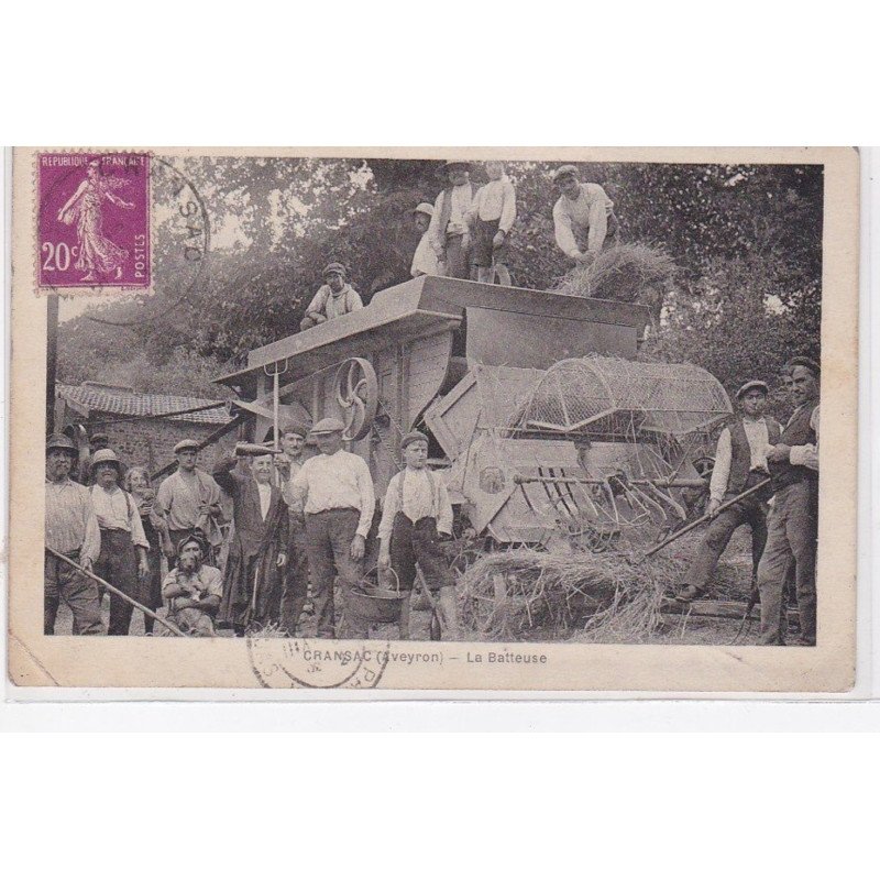 CRANSAC : la batteuse (agriculture - battage) - bon état (un coin plié)