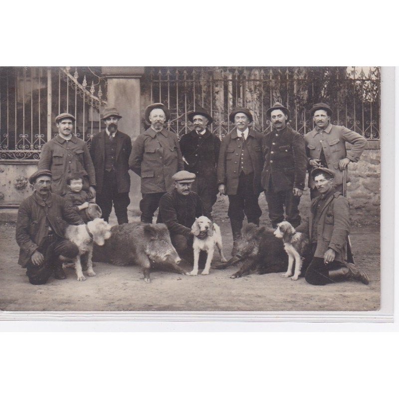 CERNAY : carte photo d'une partie de chasse (sanglier) - très bon état