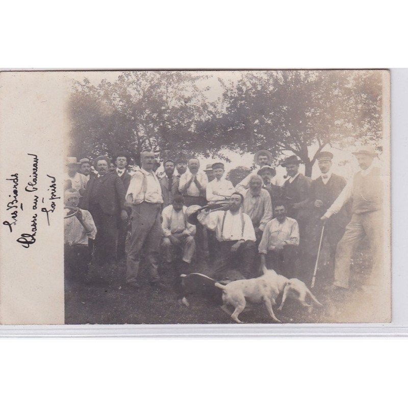 Carte photo : les Biards - chasse au blaireau - la prise - très bon état