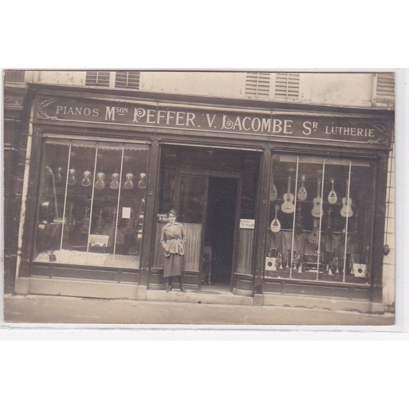 NANCY : carte photo de la lutherie PEFFER LACOMBE (pianos) au 7 rue Saint Georges - très bon état