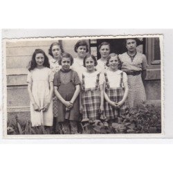 NANTEUIL LES MEAUX : lot de 21 cartes photo de l'école des filles (est jointe la pochette d'origine) - très bon état
