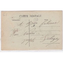 LES LEVES ET THOUMEYRAGUES : rue principale - route de Sainte Foy la Grande - très bon état