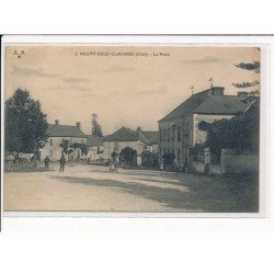 NEUVY-DEUX-CLOCHERS : La Place - très bon état