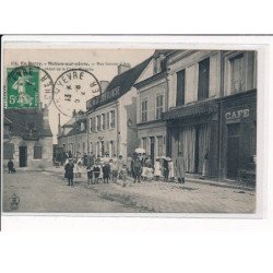 MEHUN-sur-YEVRE : Rue Jeanne-d'Arc, Hôtel de la Croix Blanche - très bon état