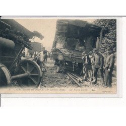 BERNAY : La Catastrophe de 1910, Les Wagons démolis - très bon état
