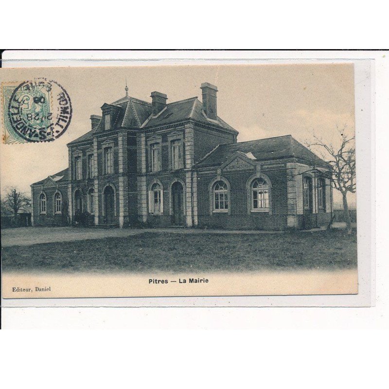 PITRES : La Mairie - très bon état
