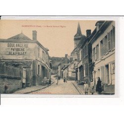 MAINEVILLE : La Rue du Pavé et l'Eglise - très bon état