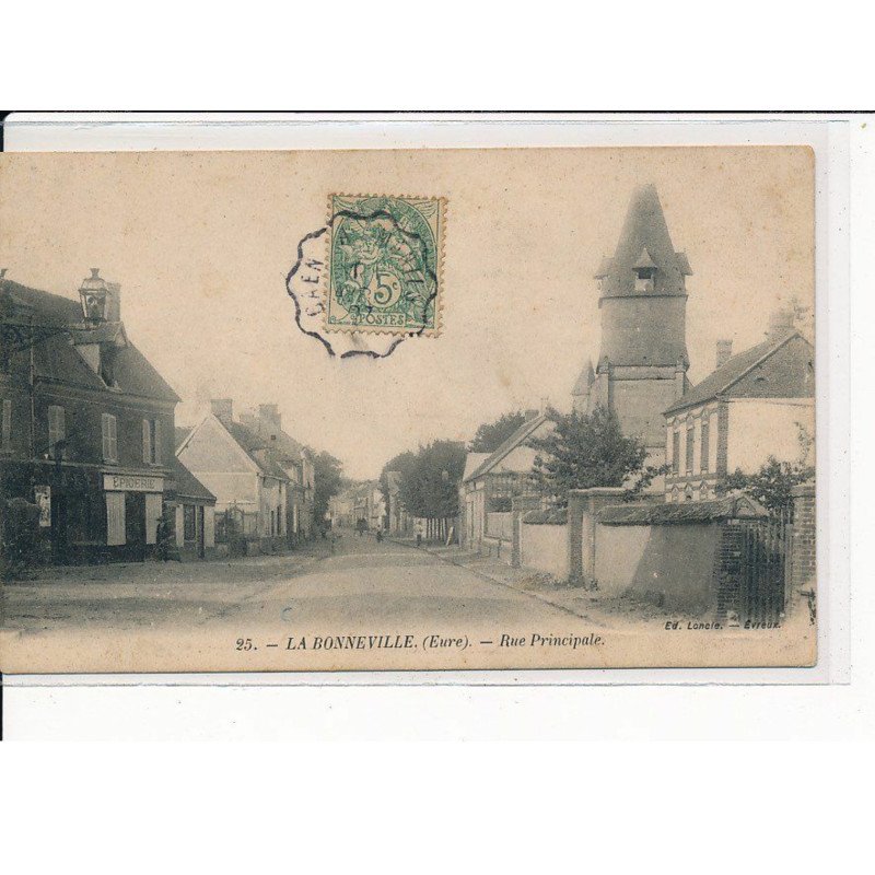 LA BONNEVILLE : Rue Principale - très bon état