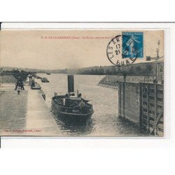 NOTRE-DAME-de-la-GARENNE : Le Tolbiac rentrant dans l'Ecluse - très bon état