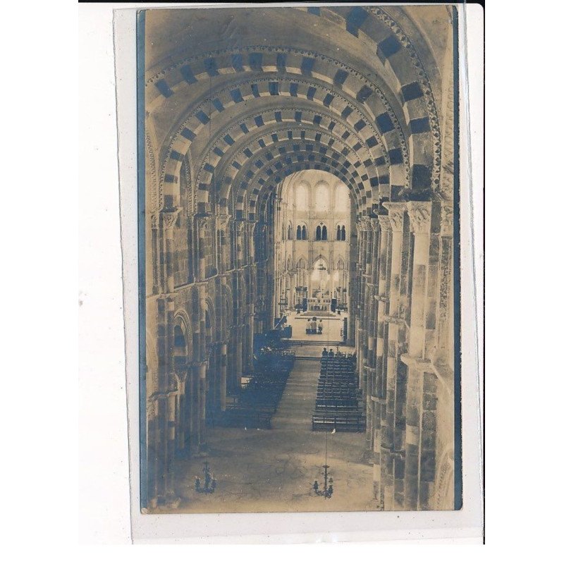 Intérieur de l'Eglise - très bon état