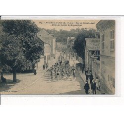 NOGENT LE ROI : Rue du Chemin-Neuf, défilé des Sociétés de Gymnastique - très bon état