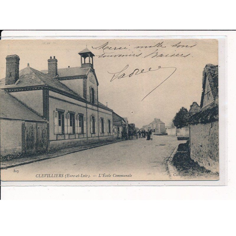 CLEVILLIERS : L'Ecole Communale - très bon état