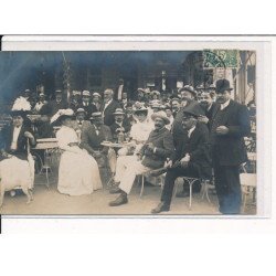 ROYAN : carte photo d'une terrasse de café - très bon état