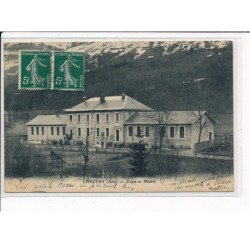 CHEZERY : Ecole et Mairie - très bon état