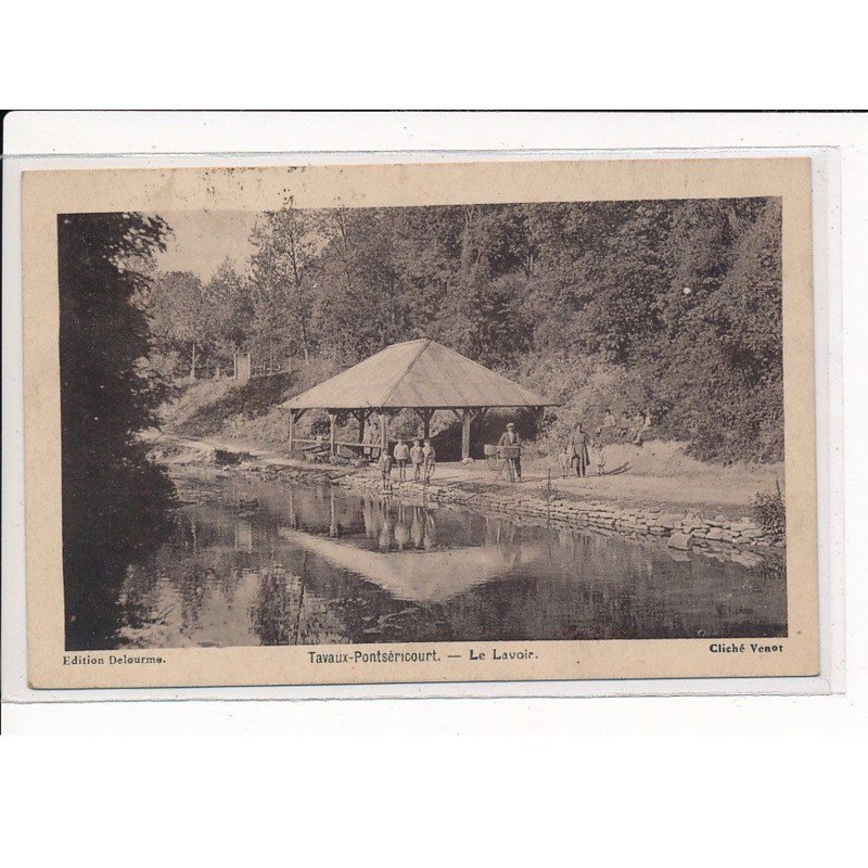 TAVAUX-PONTSERICOURT : Le Lavoir - très bon état