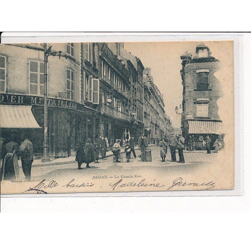 SEDAN : La Grande Rue - très bon état