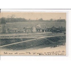 VOUZIERS : La Gare - très bon état