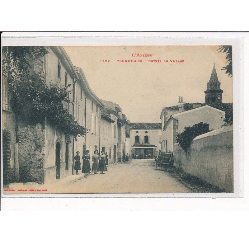 VERNIOLLES : Entrée du Village - très bon état