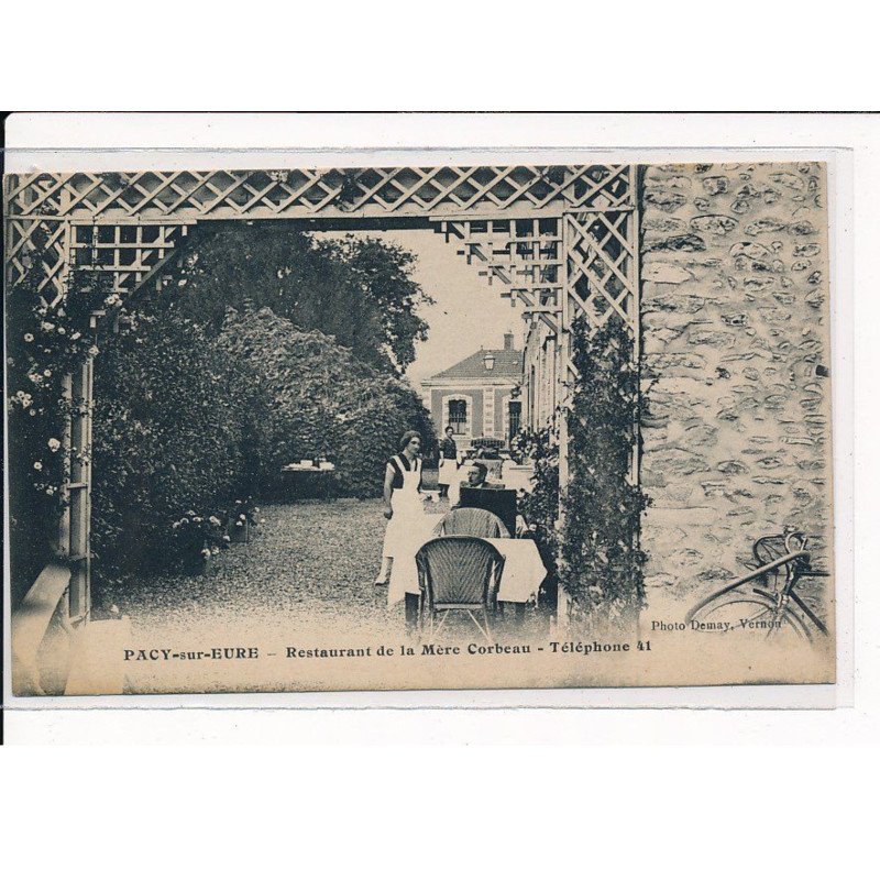 PACY-sur-EURE : Restaurant de la Mère Corbeau - très bon état