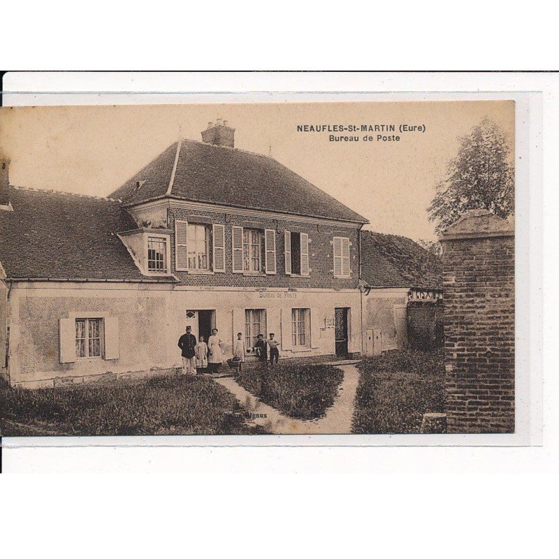 NEAUFLES-ST-MARTIN : Bureau de Poste - très bon état