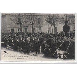 NEVERS : LOT DE 10 CPA - funérailles de Mgr. Lelong, évêque de Nevers - 19 novembre 1903 - très bon état