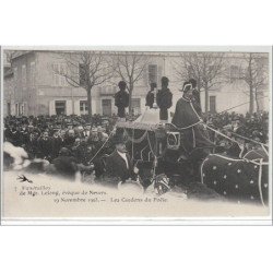 NEVERS : LOT DE 10 CPA - funérailles de Mgr. Lelong, évêque de Nevers - 19 novembre 1903 - très bon état