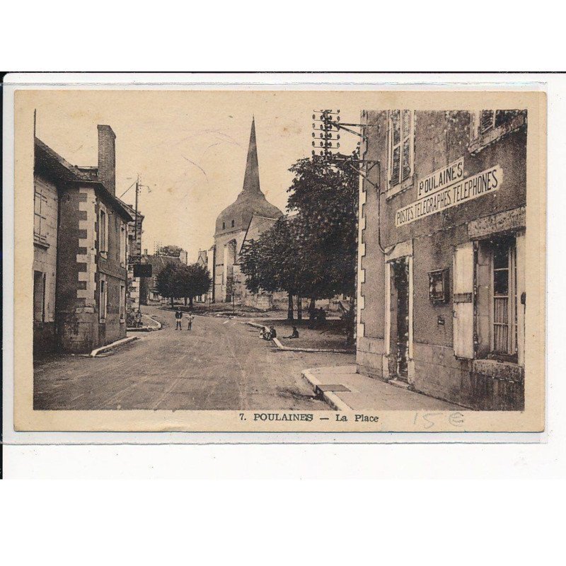 POULAINES : La Place - très bon état