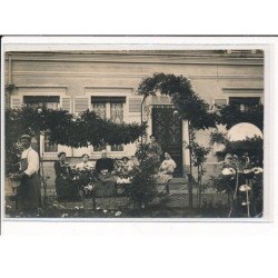 LA COUTURE-BOUSSEY : Groupe de Femmes - très bon état