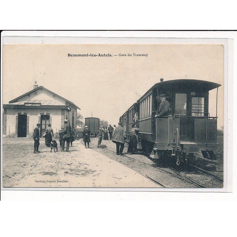 BEAUMONT-les-AUTELS : Gare du Tramway - état