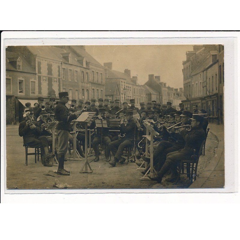 LA HAYE DU PUITS : Fanfare Militaire - très bon état