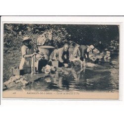 BAGNOLES DE L'ORNE : Lavoir au bord de la Vée - très bon état