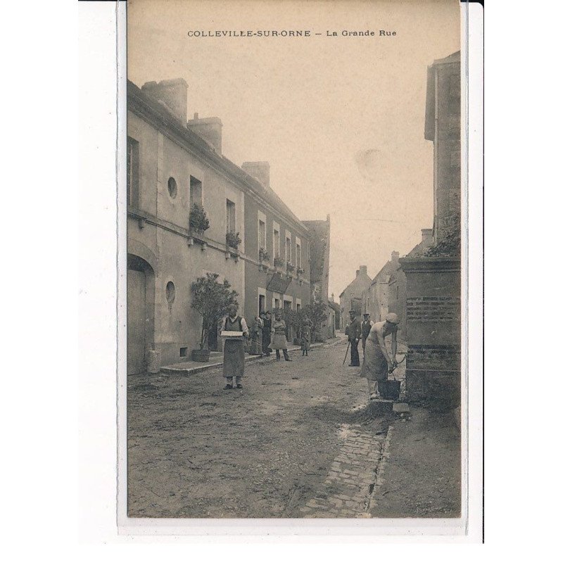 COLLEVILLE-sur-ORNE : La Grande Rue - très bon état