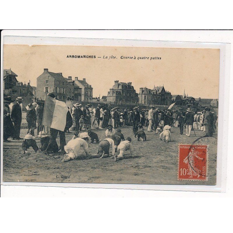 ARROMANCHES : La fête, Course à quatre pattes - état