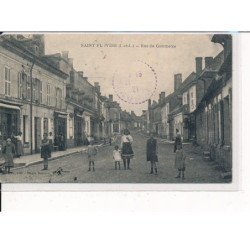 ST-FLOVIER : Rue du Commerce - très bon état