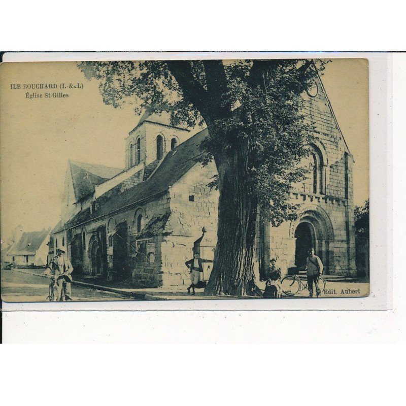 ILE-BOUCHARD : Eglise St-Gilles - très bon état
