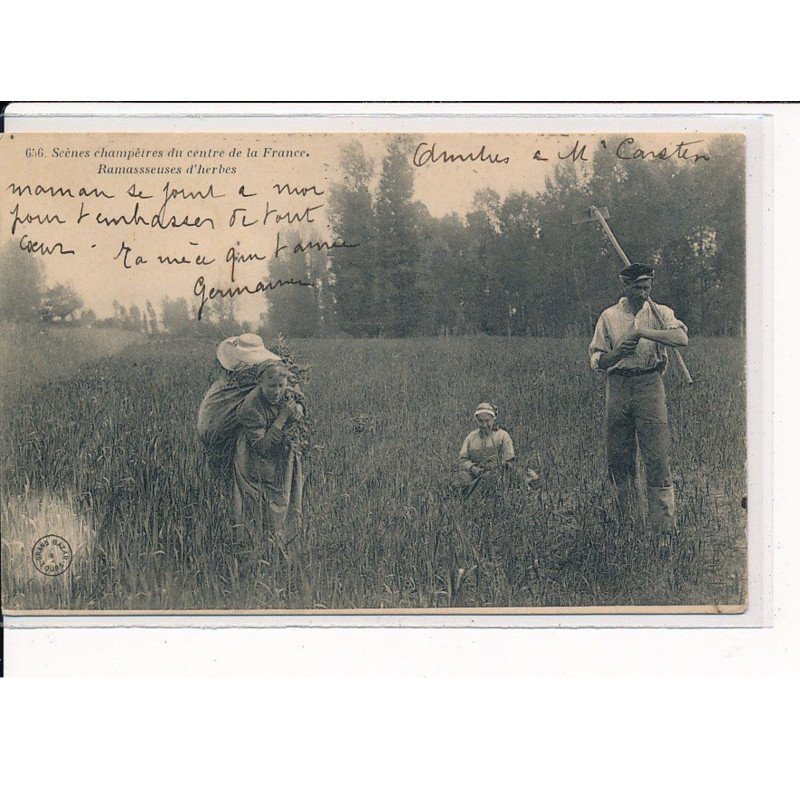Scènes champêtres du centre de la France, Ramasseuses d'herbes - très bon état