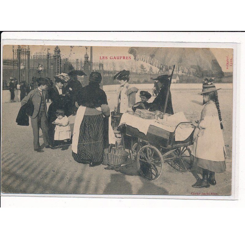 LYON : Marchande de Gaufres - état