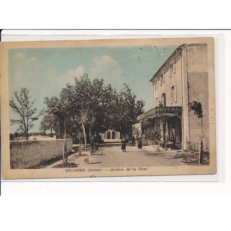DONZERE : Avenue de la Gare - très bon état