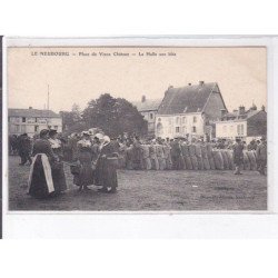 LE NEUBOURG: place du vieux château, la halle aux blés - très bon état