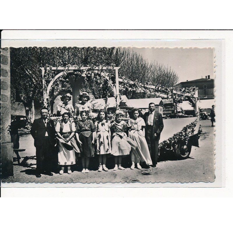 ST-SORLIN-en-VALLOIRE : Corso fleuri des Sapeurs-Pompiers, Les Fleurs (30 avril 1er mai 1950) - très bon état