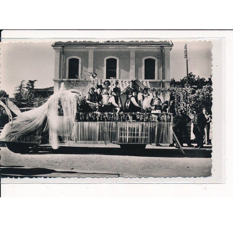 ST-SORLIN-en-VALLOIRE : Corso fleuri des Sapeurs-Pompiers, La Clairière enchantée (30 avril 1er mai 1950)- très bon état