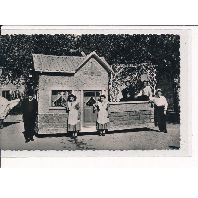 ST-SORLIN-en-VALLOIRE : Corso fleuri des Sapeurs-Pompiers, Ma petit' Guinguette (30 avril 1er mai 1950) - très bon état