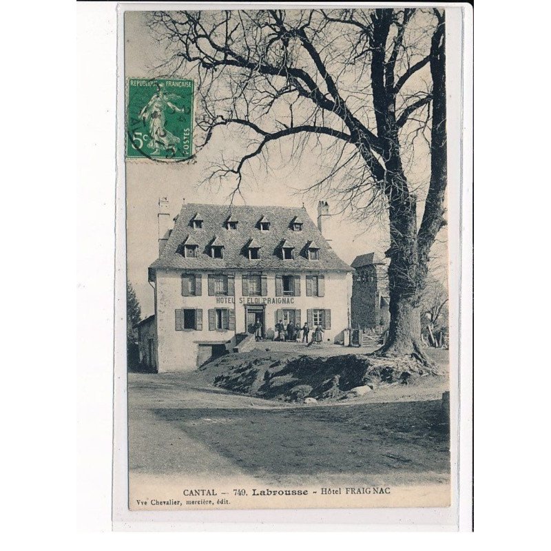 LABROUSSE : Hôtel Fraignac - très bon état