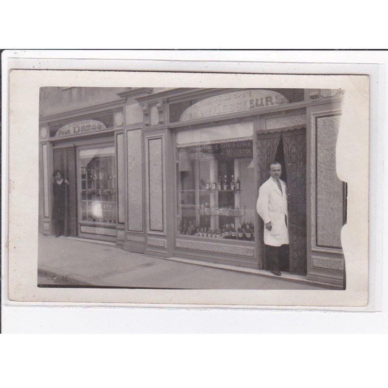 A LOCALISER : carte photo d'un salon de coiffure (coiffeur) - très bon état