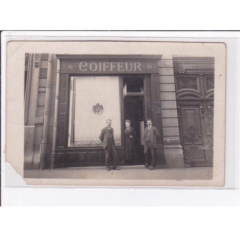 A LOCALISER : carte photo d'un salon de coiffure (coiffeur) - état